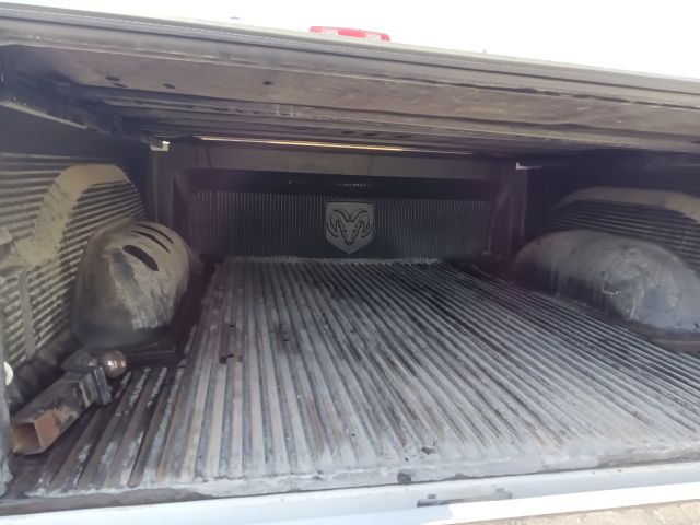 2015 RAM1500 4X4 HEMI (23).jpg
